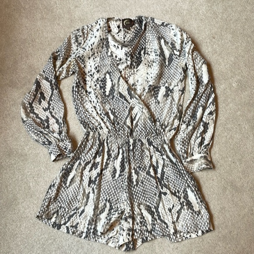 Blu Moon Python, print silk shorts, jumpsuit, long sleeve